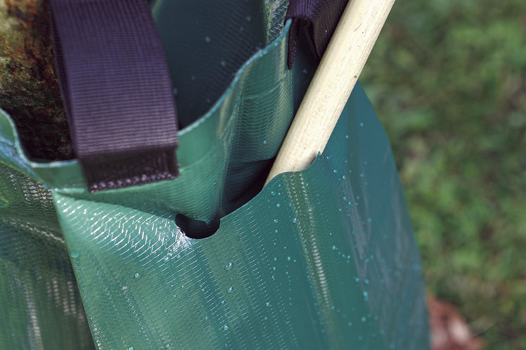 Saco de rega com sistema de gotejamento IRRIBAG 75 l Verde Nortene