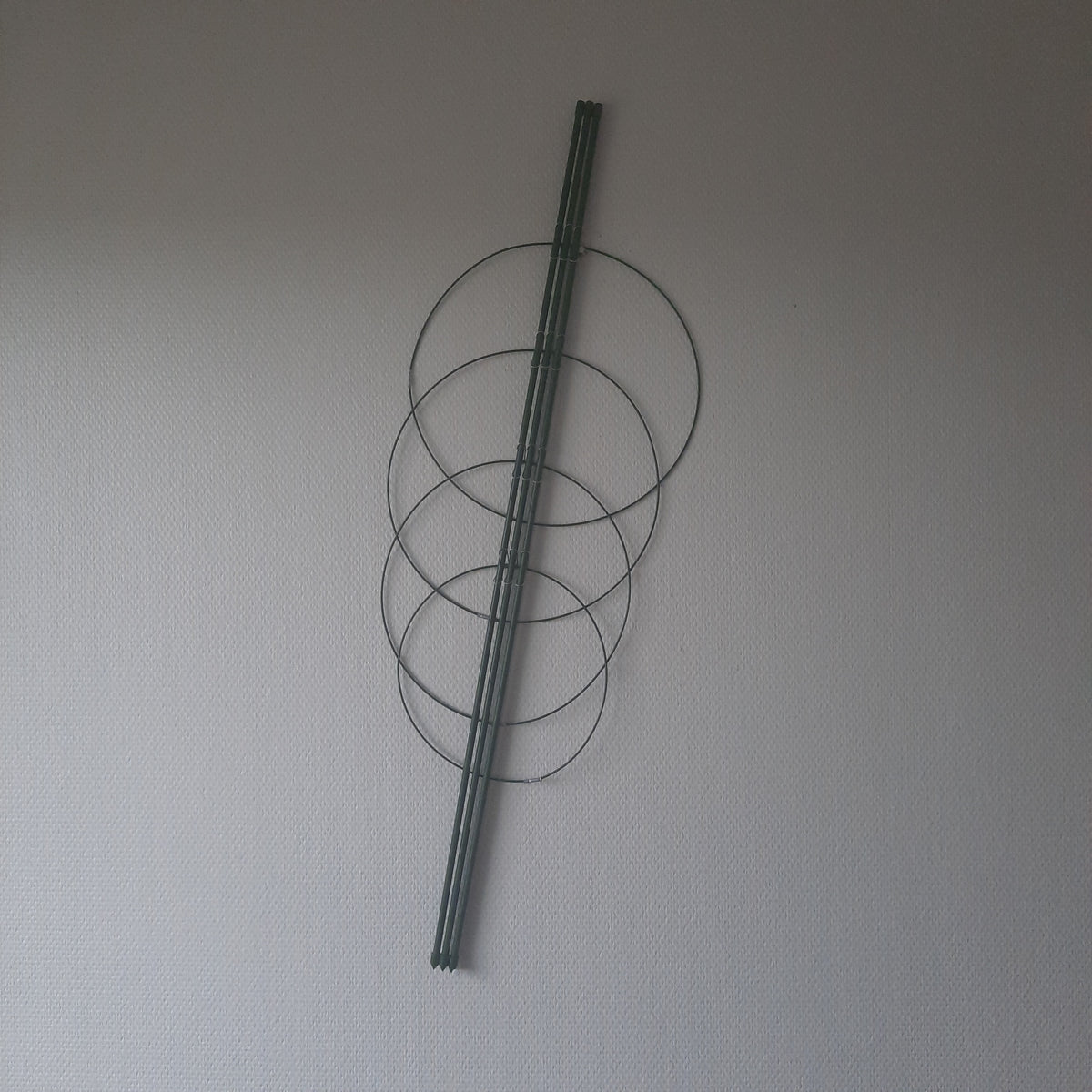 Soporte en forma de jaula para flores FLORA SPHERE Nortene